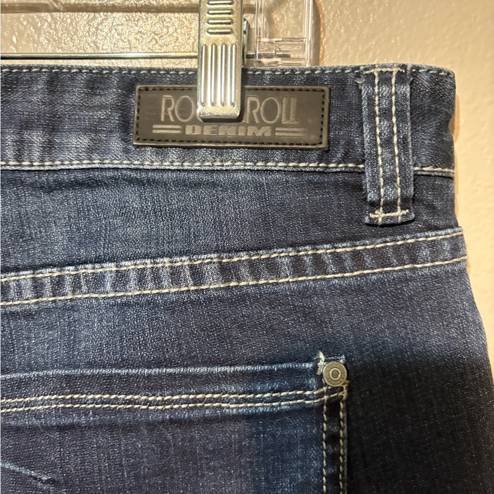 Women’s Rock & Roll Cow Girl Denim Straight Leg Jeans Dark Blue Wash Size 33x34 - Picture 10 of 16